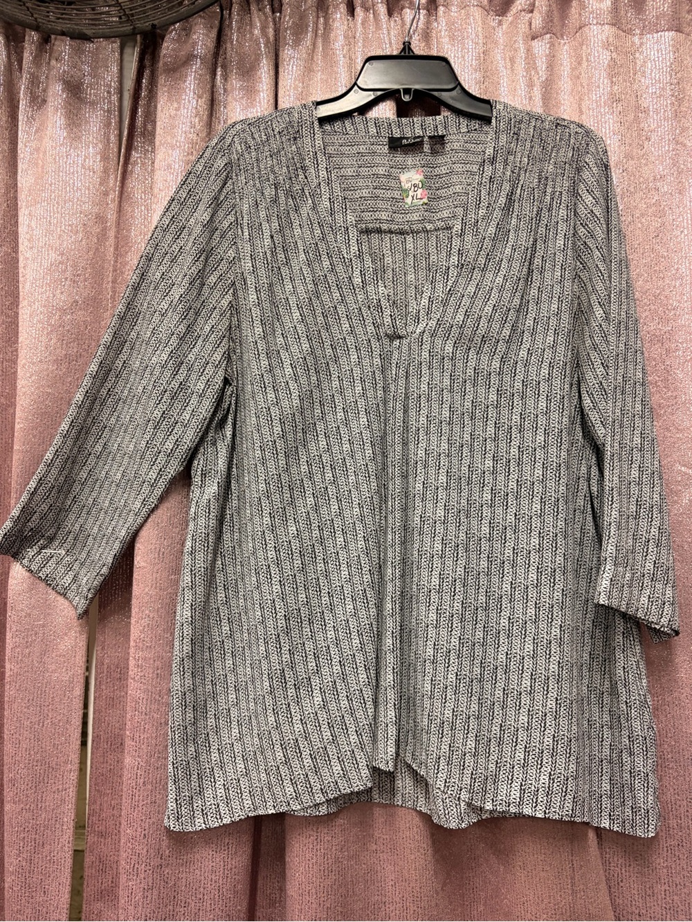 a.n.a Black & White Patterned Knit Cardigan